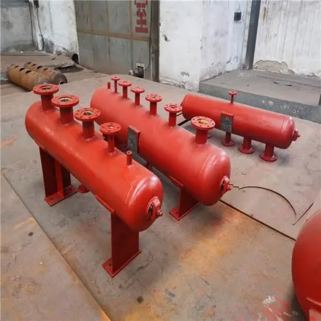 源汇分集水器安装高度